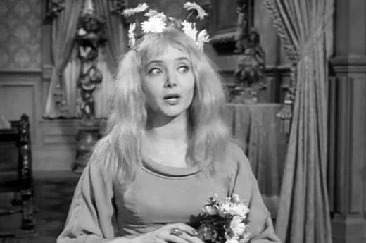 Ophelia Frump in The Addams Family